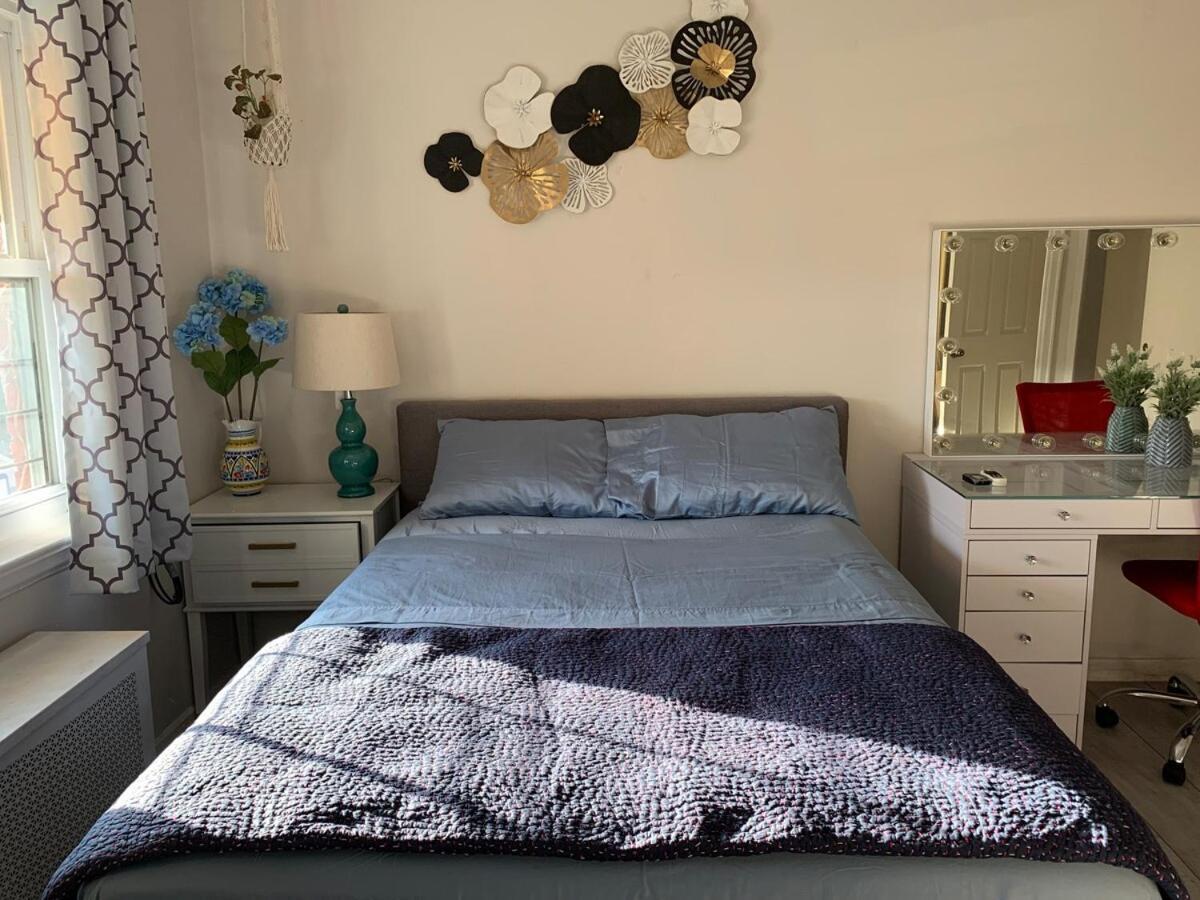 Cheerful 2 Bed Rooms Apartment In Heart Of Queens New York Exterior photo